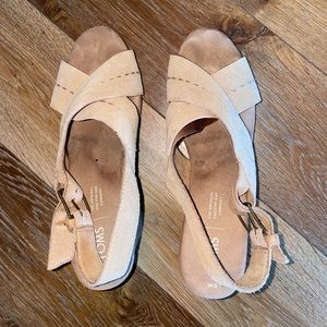 Toms Beige Suede Block Heeled Sandals
